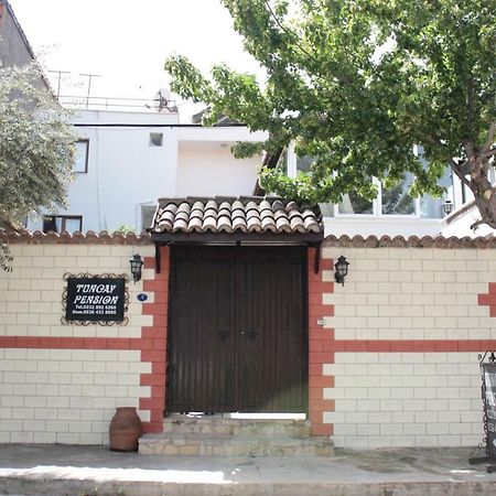 Tuncay Pension Сельчук Экстерьер фото